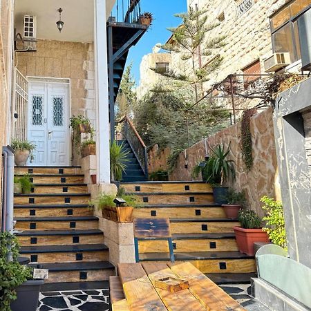 Beit Ahlan Hotel Amman Ngoại thất bức ảnh