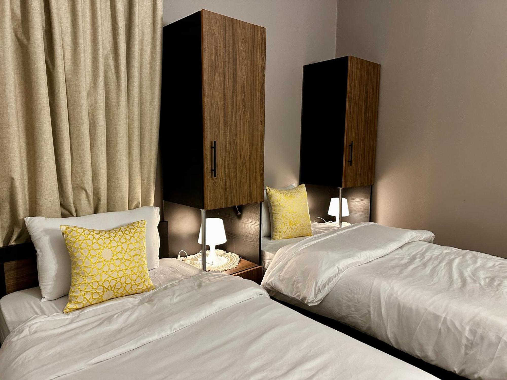 Beit Ahlan Hotel Amman Ngoại thất bức ảnh
